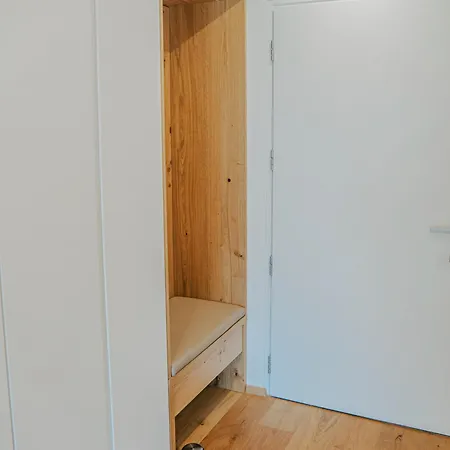 Cozy Corner בובק
